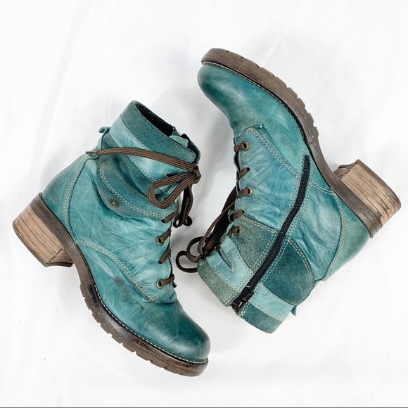 Dromedaris Shoes - SALE✨ Dromedaris Leather Lace Up Kara Combat Boots